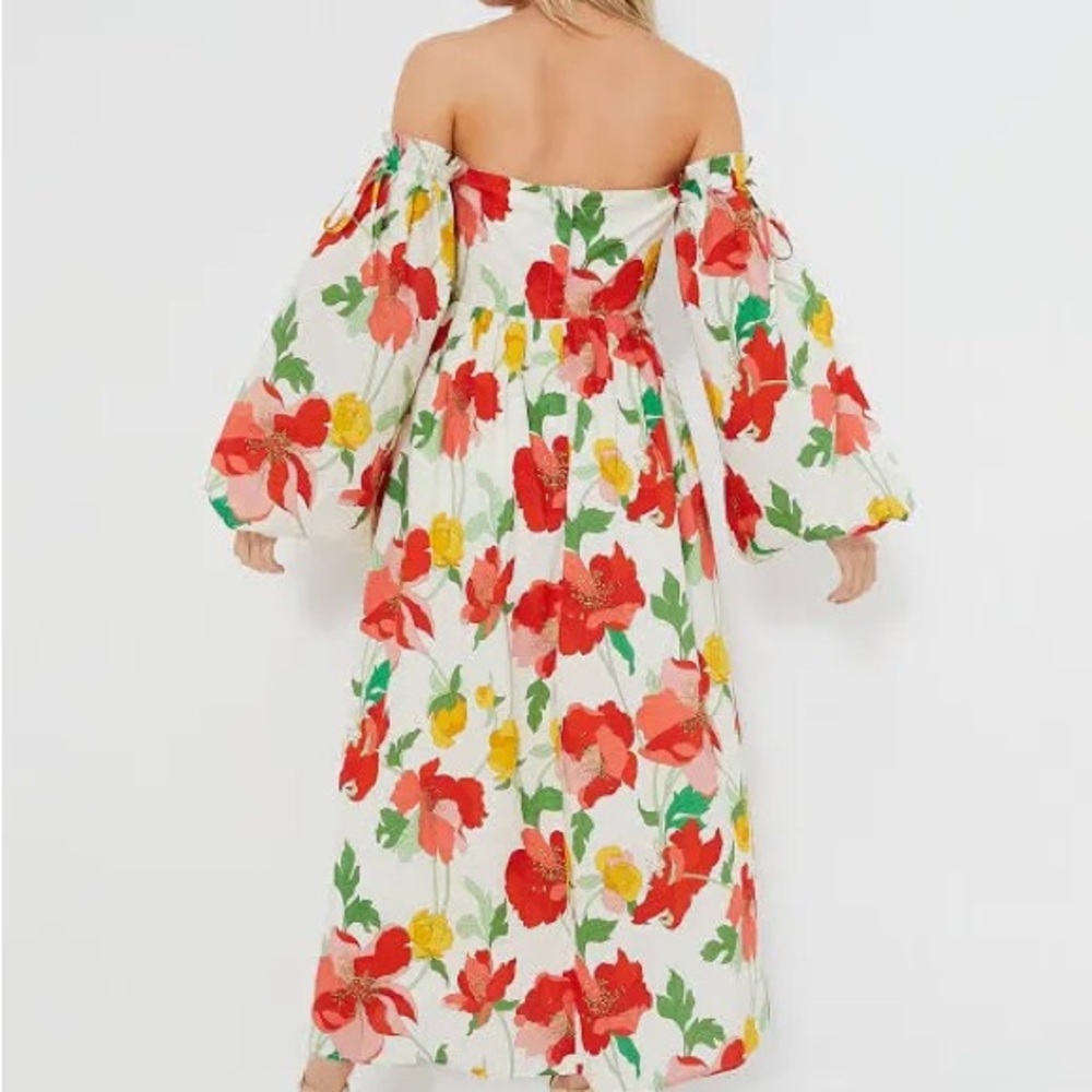 Hyacinth House’s Floral Off-Shoulder Maxi Dress with an off-shoulder neckline. - Picture 4 of 5